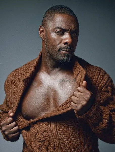 idris elba sweater nip.jpg