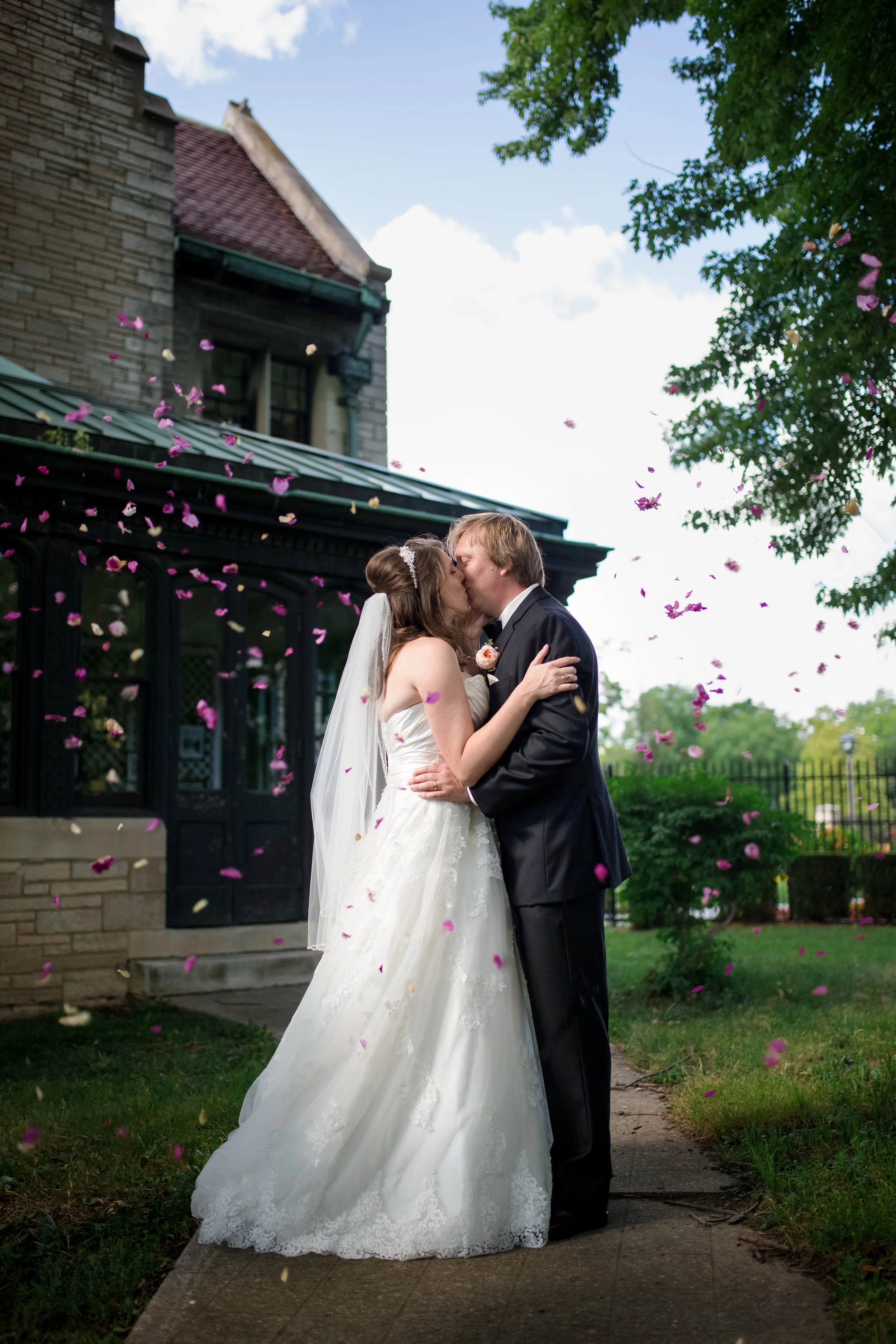 Katie and Stuart (25 of 33).jpg