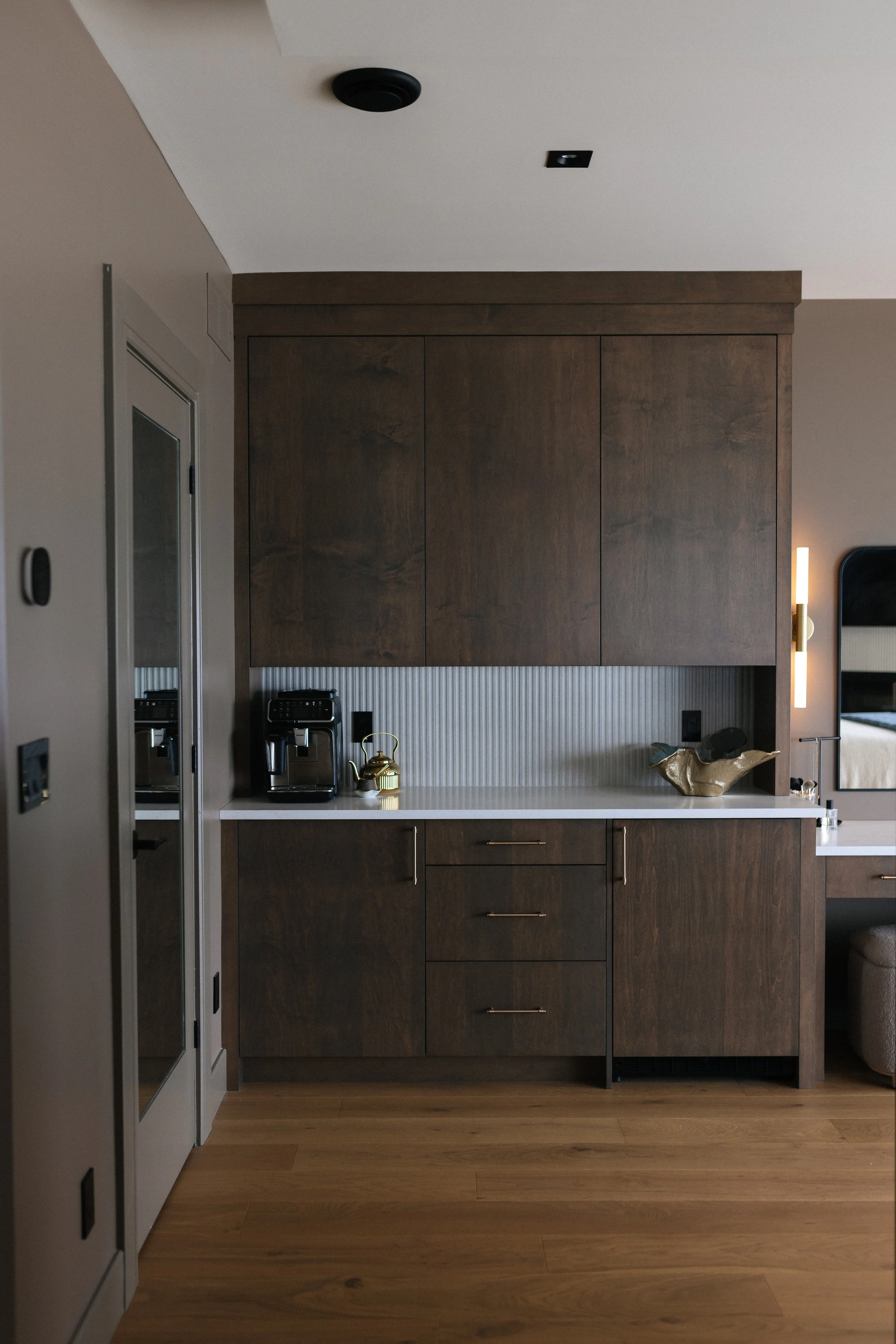 10670 Riverside Drive Project-55.jpg