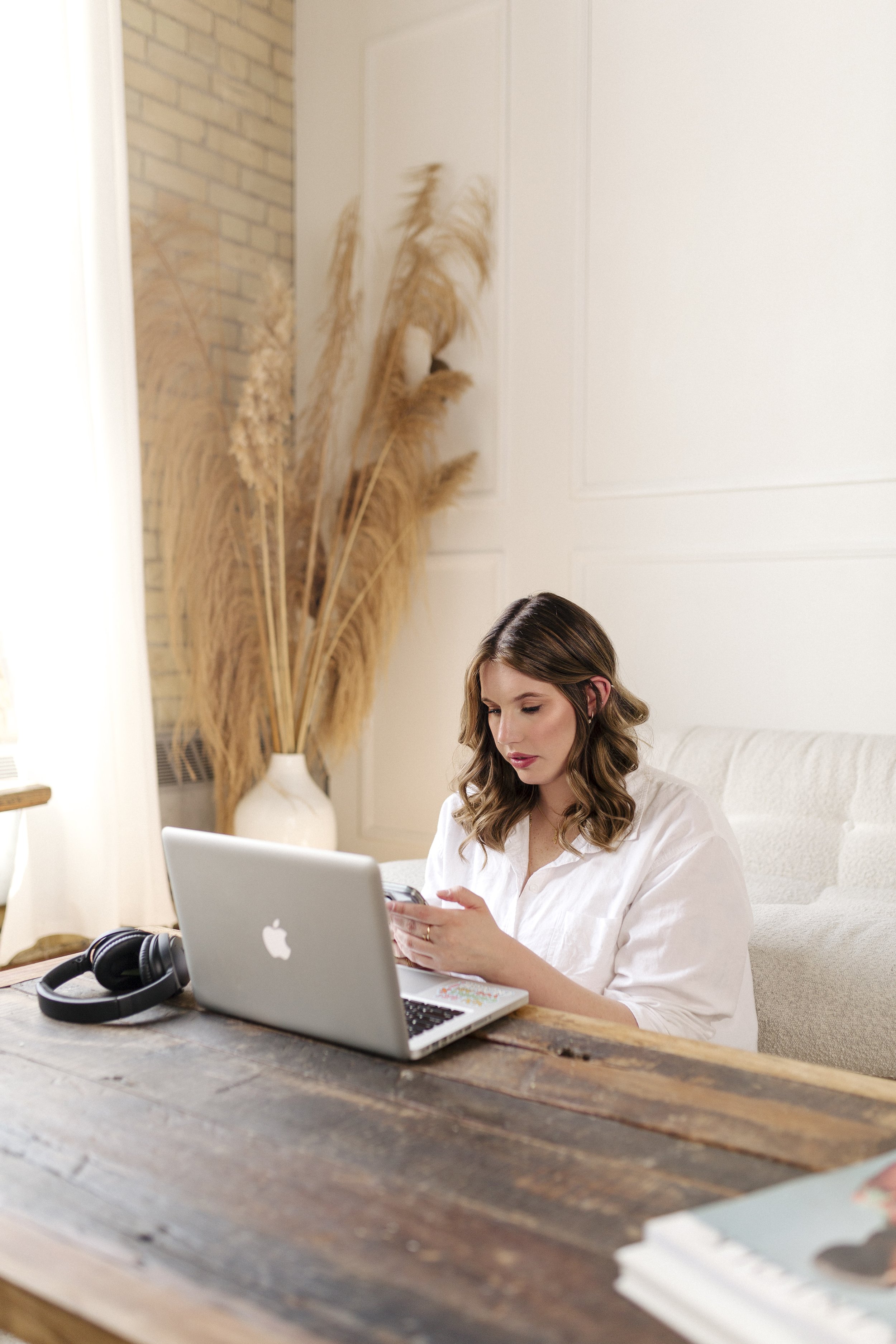 Twenty Four Social - Social Media Manager