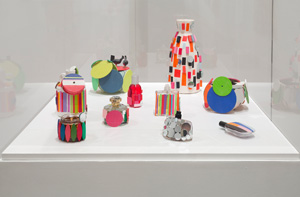 7 Against the grain: Melinda Harper’s ‘Colour Sensation’ at Heide: Carolyn Barnes, Melbourne Colour Sensation: The Works of Melinda Harper, exhibition view with 10 objects, each Untitled, 2006, private collection, Melbourne; Heide Museum of Modern Art, Melbourne, 2015; photo: Christian Capurro