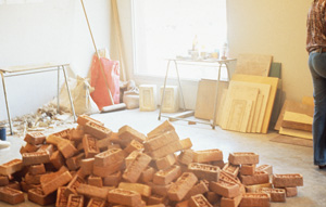 2 Aleks Danko: I had an idea: Megan Robson Aleks Danko, just a pile of tricks , 1972, stoneware; installation view, Watters Gallery, Sydney; image courtesy the artist, Watters Gallery, Sydney, and Sutton Gallery, Melbourne; © the artist
