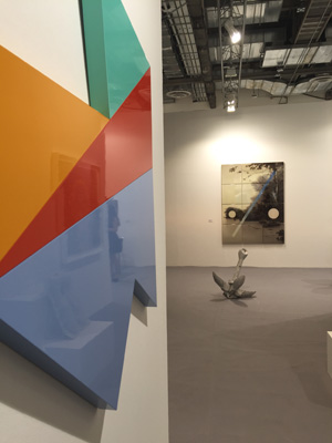 6 Art Stage Singapore 2016: A delicate balance: Chloe Wolifson, Singapore Sullivan+Strumpf booth, installation view, Art Stage Singapore, 2016, with work (from left) of Sydney Ball, Alex Seton and Sam Leach; image courtesy Sullivan+Strumpf, Sydney