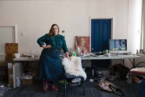 4 ‘I keep finding myself in Parramatta’: MICHAEL DAGOSTINO AND SOPHIA KOUYOUMDJIAN Artist Jodie Whalen in her studio at Parramatta Artists Studios, 2013; photo: Alex Wisser; image courtesy and © Parramatta Artists Studio