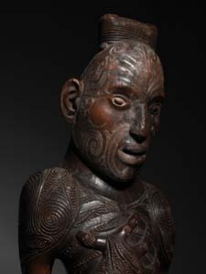 4 Animating Atua: In the presence of Polynesian gods: MARGARET JOLLY Ancestor figure, part of a pou-tokomanawa , mid- to late 19th century; Māori, Aotearoa/New Zealand, southern Polynesia; attributed to Raharuhi Rukupo; wood, 80 x 26.5 x 20cm; NGA, Canberra; © NGA; all rights reserved