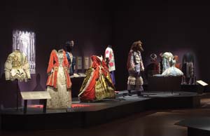 11 Magic of the Dance – Ballets Russes: The Art of Costume: ALAN R. DODGE Ballets Russes: The Art of Costume installation view, National Gallery of Australia, with (left) costumes for The Sleeping Princess
