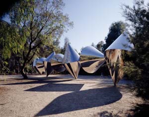 9 Shapes of purity & reality: an interview with Bert Flugelman: JAN JONES Bert Flugelman, Cones , 1982, stainless steel, 450 x 2050 x 450cm. Installation view, National Gallery of Australia Sculpture Garden. Collection: National Gallery of Australia, Canberra. Commissioned 1976, purchased 1982. © Bert Flugelman