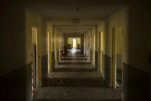 11 Parr’s penance: ‘Asylum’ at Willow Court: Lucy Hawthorne,  New Norfolk    Mike Parr,  Asylum [Entry by Mirror Only],  exhibition view, Willow Court, New Norfolk, June 2016; image courtesy MONA, Hobart; photo: MONA/ReÅLmi Chauvin