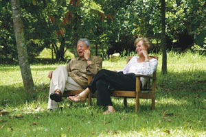 8 A good rate of exchange between Malaysian and Australian artists: GINA FAIRLEY Image caption: Angela Hijjas and Hijjas Kasturi in the gardens at Rimbun Dahan, Malaysia in 2005. Photo: Gina Fairley This year Malaysia’s Rimbun Dahan Artist Residency program celebrates its twelfth year of operation. The philanthropic brainchild of Malaysia’s pre-eminent architect Hijjas Kasturi and his Australian wife Angela Hijjas, this program has made an important contribution to the development of contemporary art practice in Malaysia