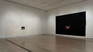 9 Toba Khedoori: Tracing time Gary Dufour, Los Angeles Toba Khedoori, exhibition installation view, Los Angeles County Museum of Art, 2016–17, with (from left): Untitled (white fireplace), 2005, and Untitled (black fireplace), 2006; © Toba Khedoori: photo: © Fredrik Nilsen