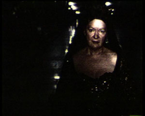 1 Video magic at the Performance Space: ADAM GECZY, Sydney John Gillies, The Mary Stuart Tapes , 2000, still from singe channel DVD projection. Performer Clare Grant. Courtesy of the artist and Performance Space, Sydney