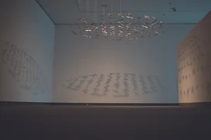 9 ‘It’s not that I’m afraid to die ...’: Kit Messham-Muir, Perth Abdullah M. I. Syed, Flying Rug of Drones (Circle) , 2015–17, razor blades, sound; image courtesy the artist and Aicon Gallery, New York