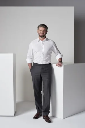 1 Dispatches: &nbsp;Andrew Stephens   Nick Mitzevich, 2017; image courtesy the Art Gallery of South Australia, Adelaide; photo: Sven Kovac