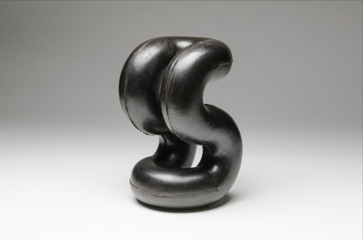 8 FREESTANDING: SODEISHA AT NEWCASTLE ART GALLERY: JILL STOWELL, NEWCASTLE Kazuo Yagi, Design plan (Face) ,1977, black-fired earthenware, 28.5 x 18 x 18.5cm; Newcastle Art Gallery, gift of members of the Sodeisha group, 1981; image courtesy Newcastle Art Gallery