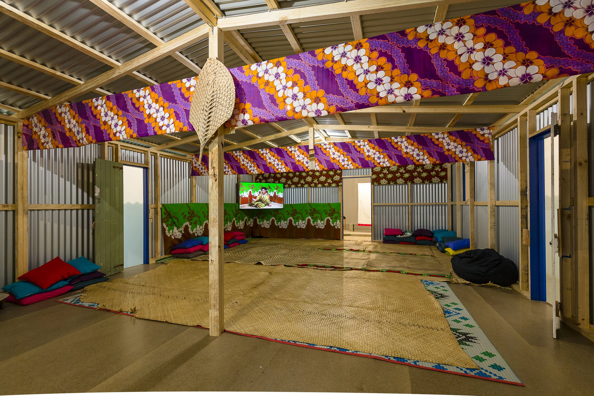 3 opening the windows: ‘marama dina’ at cac: michael fitzgerald,  south western sydney     Marama Dina , exhibition installation view of the  vale ni soqo , Campbelltown Arts Centre, 2019; photo: Document Photography