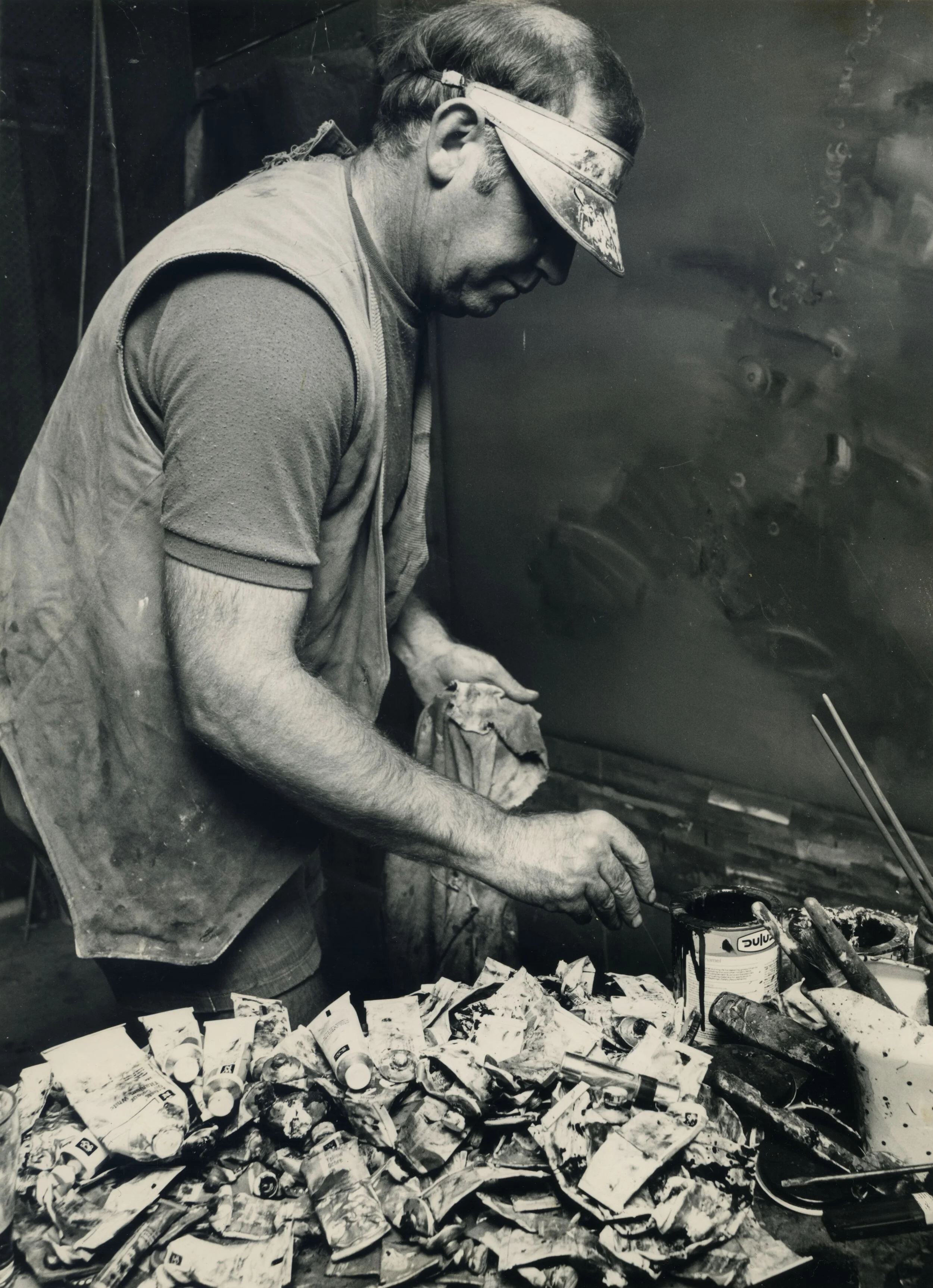 12 gordon shepherdson 1934 - 2019; bruce heiser   Gordon Shepherdson in his Brisbane studio, n.d.; courtesy Philip Bacon Galleries, Brisbane, and Nicholas Thompson Gallery, Melbourne