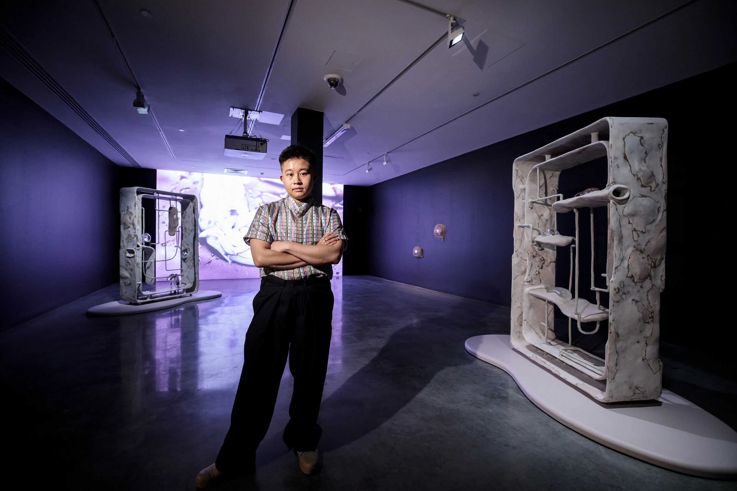 Jes Fan with his installation for ‘NIRIN’, the 22nd Biennale of Sydney at the Museum of Contemporary Art Australia (MCA), Sydney, 2020; image courtesy the artist and the MCA, Sydney; ? the artist; photo: Ken Leanfore
