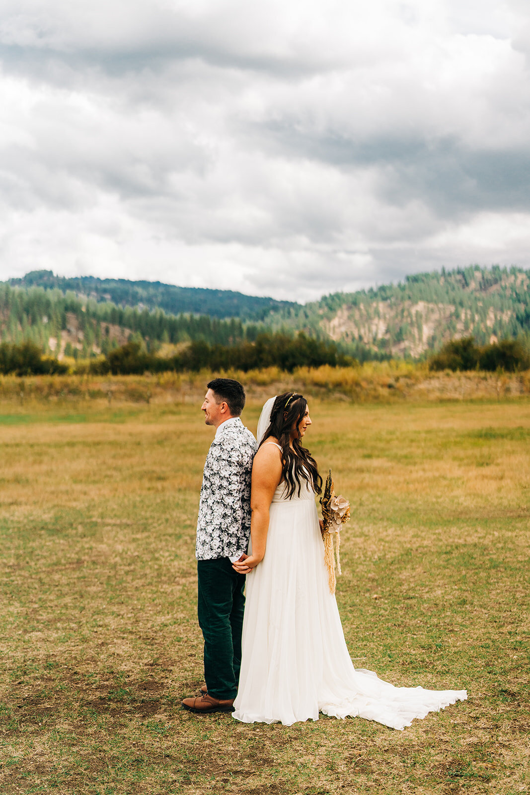 kayleen+joe-firstlook+bridalparty-4.jpg