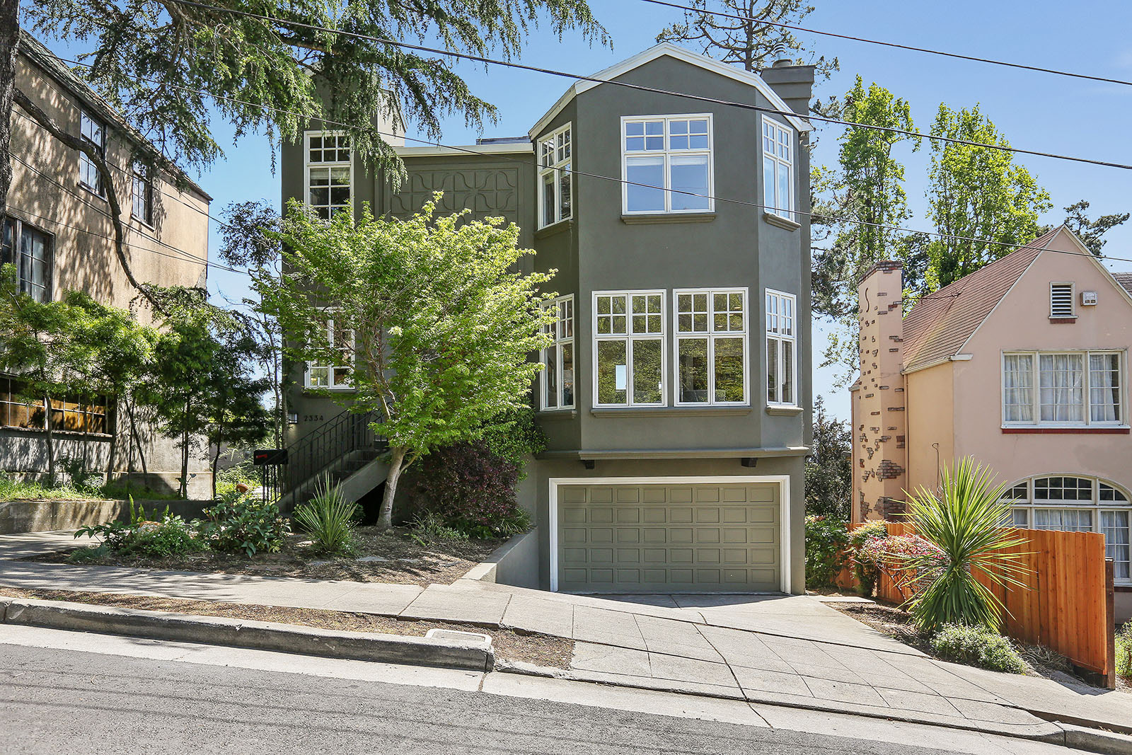 Address 2334 Corona Court, Berkeley