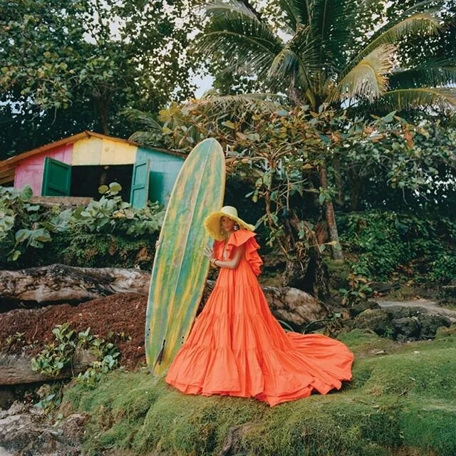 Currently dreaming of an escape. Wish I was back on an island. And, that I packed this Valentino. Sigh. 📸@vogue
-
&bull;
&bull;
&bull;
#coronadreams #stayinghome #anotherday #mequedoencasa #quarantinedreams #quarantinelife #nopinchemames #islandlife