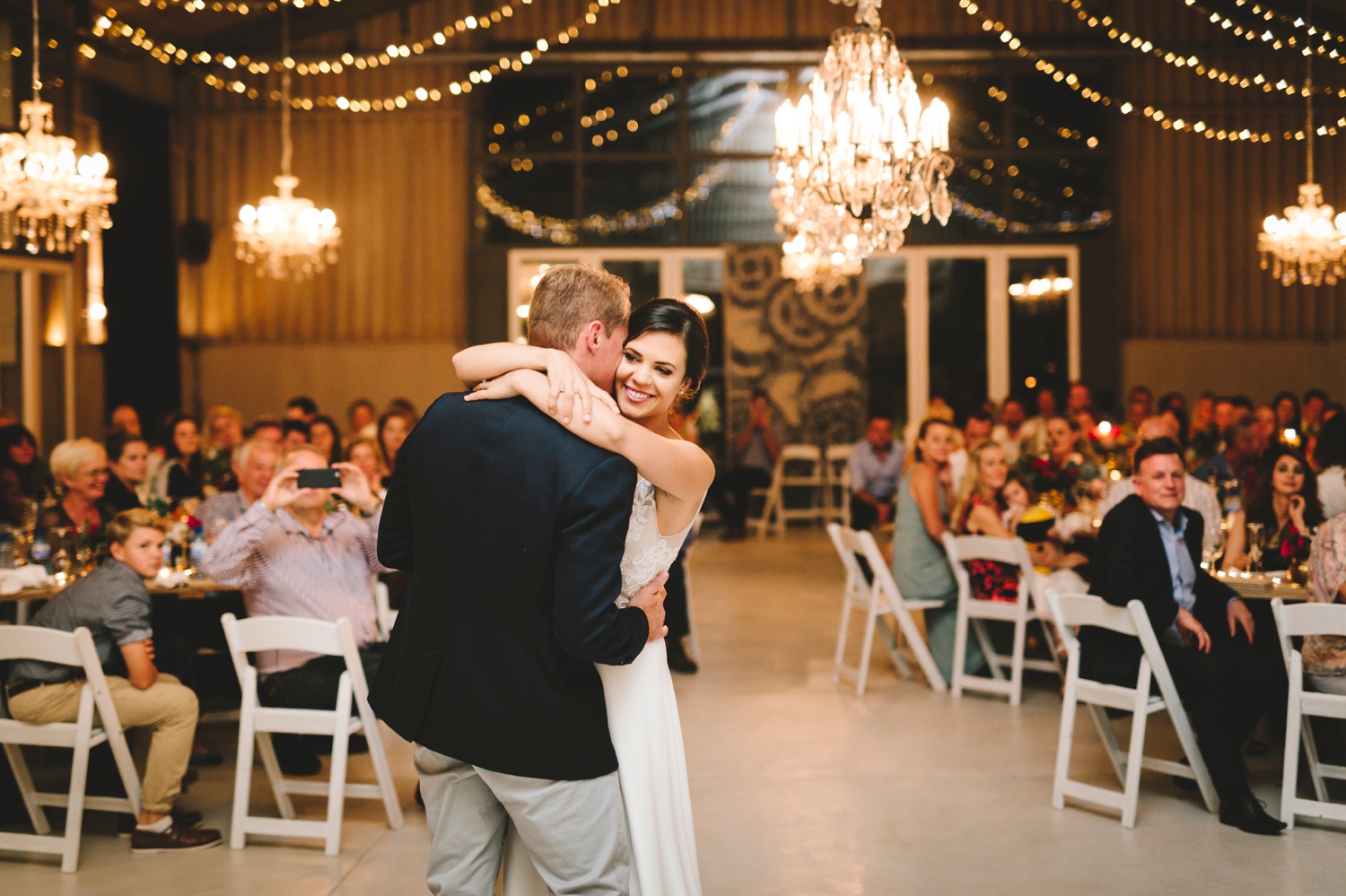 tarryn-bruce-rose-barn-jeffreys-bay-garden-route-westaern-cape-whimsical-creative-bold-colours-roses-poppy_0123.jpg