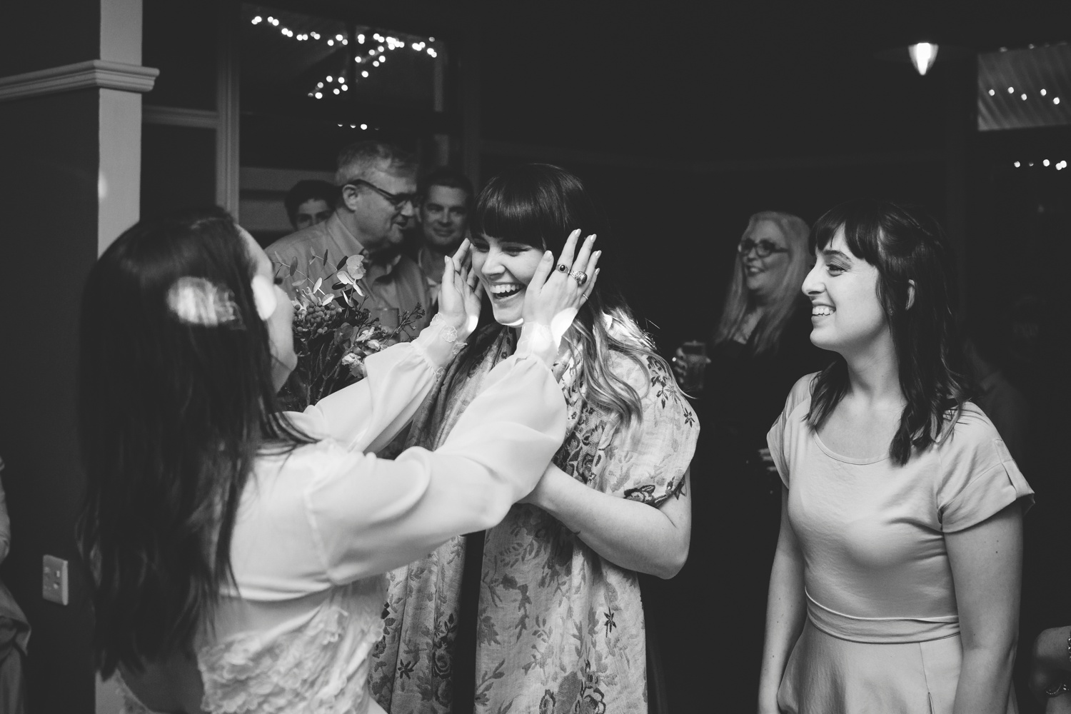 sam_martin_savages_park_garden_wedding_0378.jpg