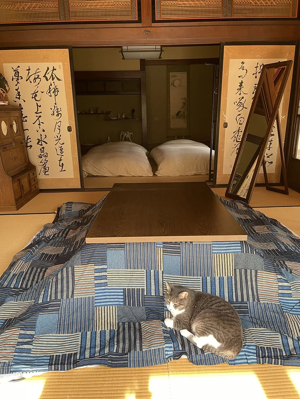 guest-room-kotatsu.jpg