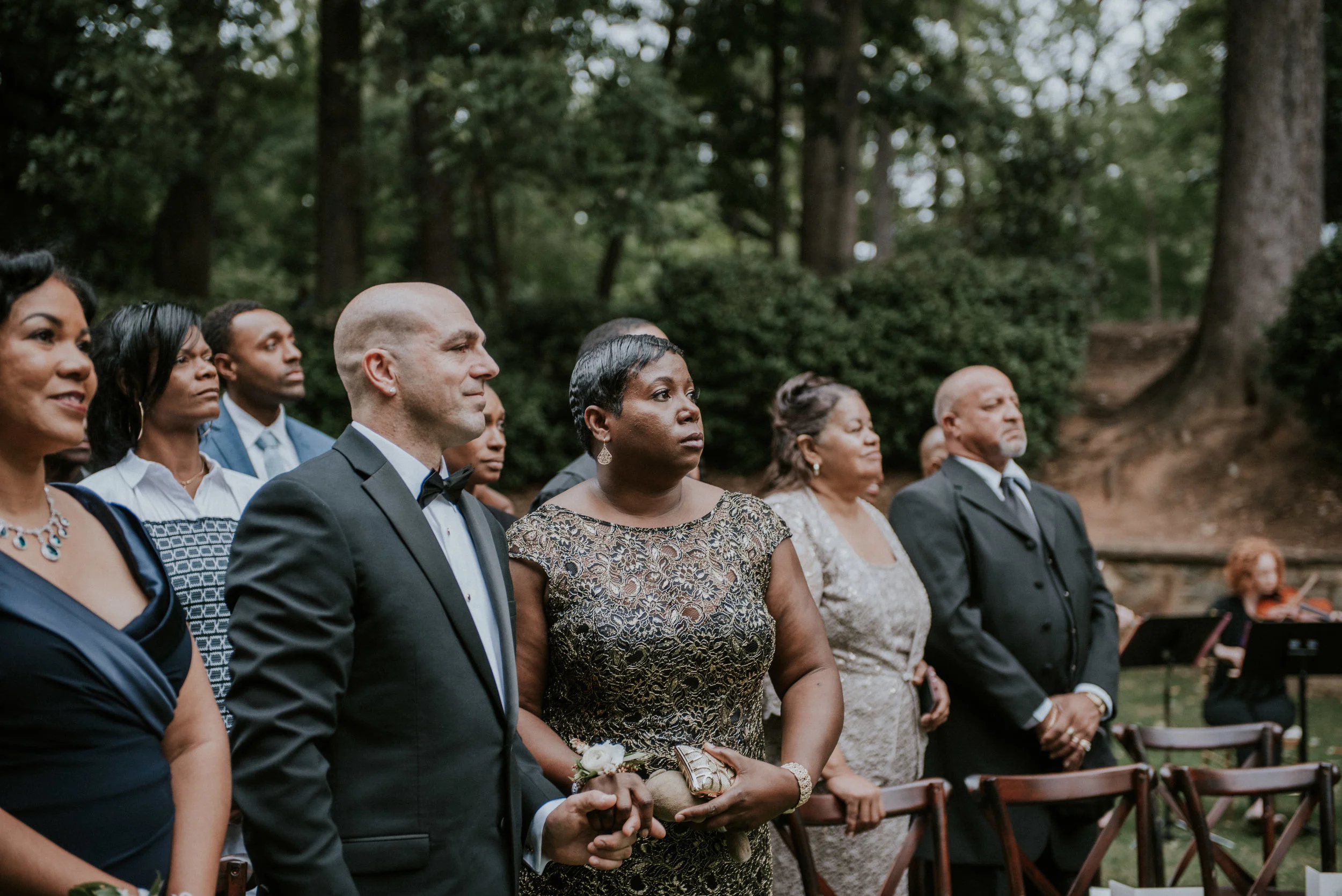 Guests' first reaction to bride's ceremony entrance