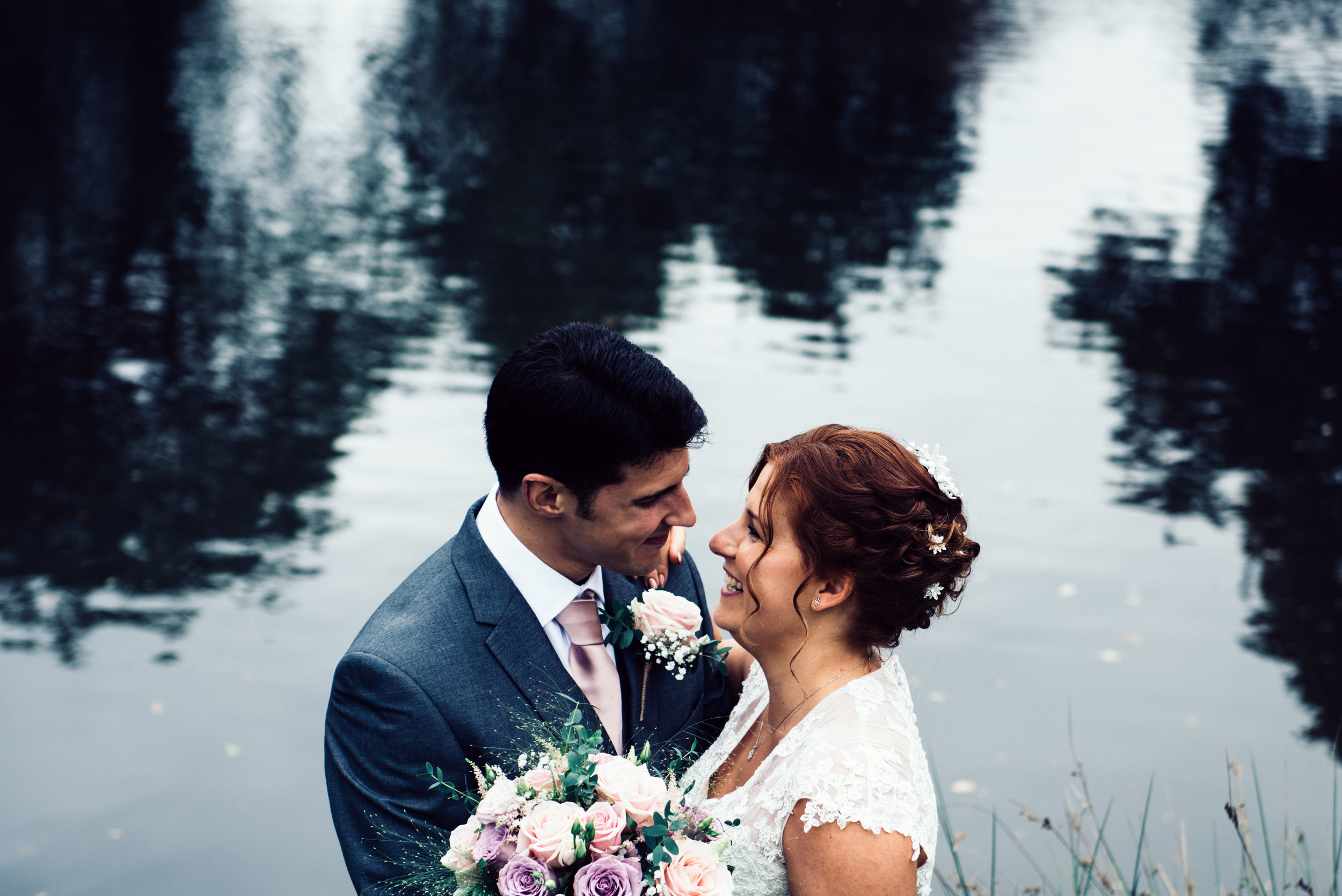 Norwood Park Country House. Jo &amp; Danny at the lake. Coales Capture Wedding Photography 