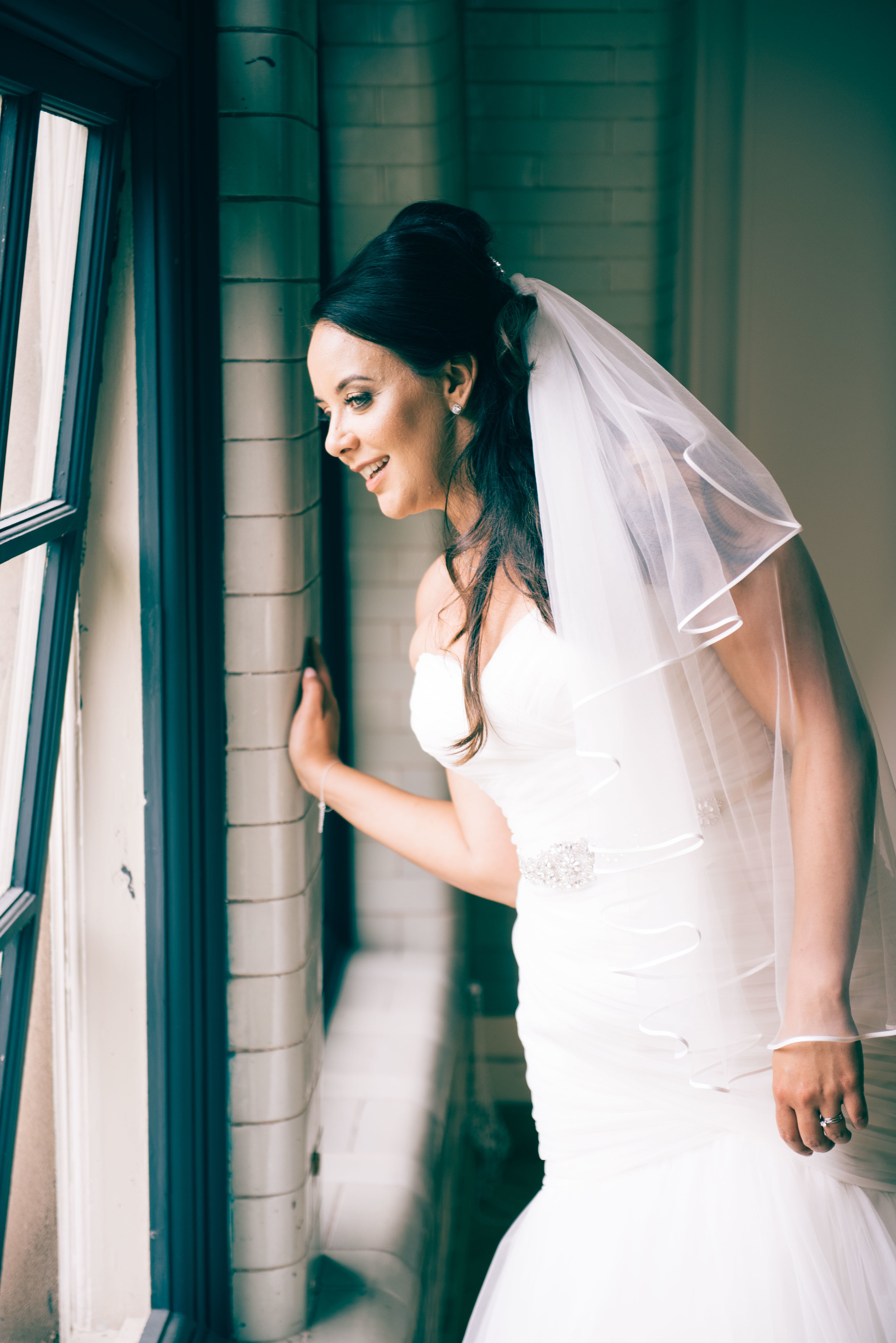 The Pumping House. Ollerton. Natural light on the Bride. Coales Capture Wedding Photography 