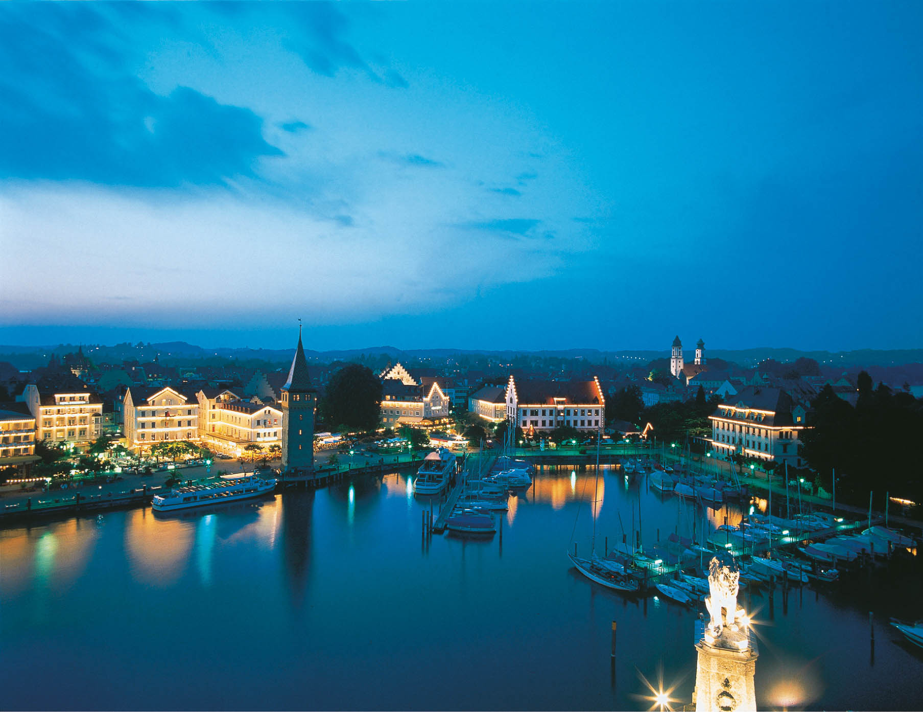 The harbour of Lindau at night