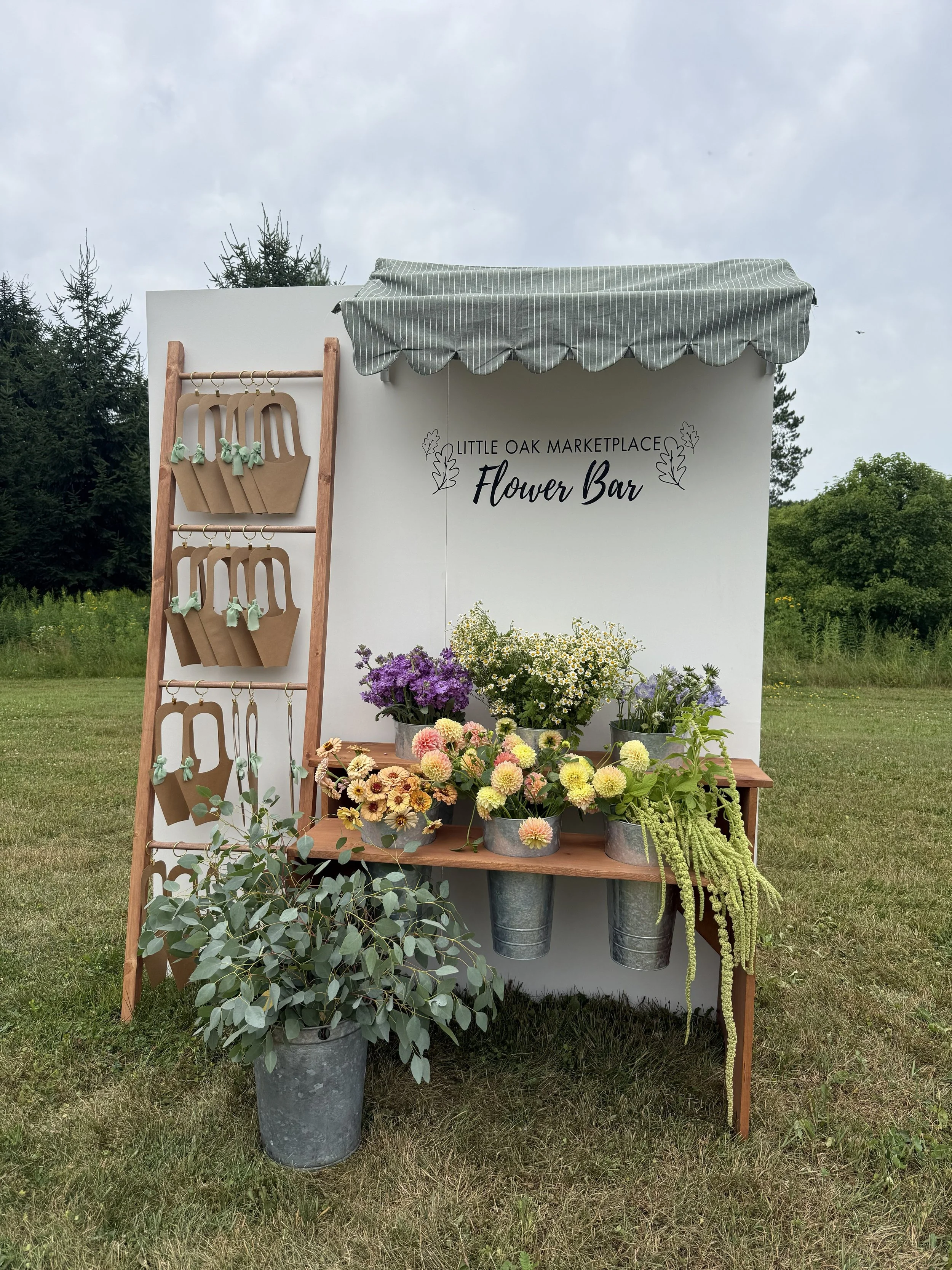 Flower Bar Rental Wausau WI.jpg