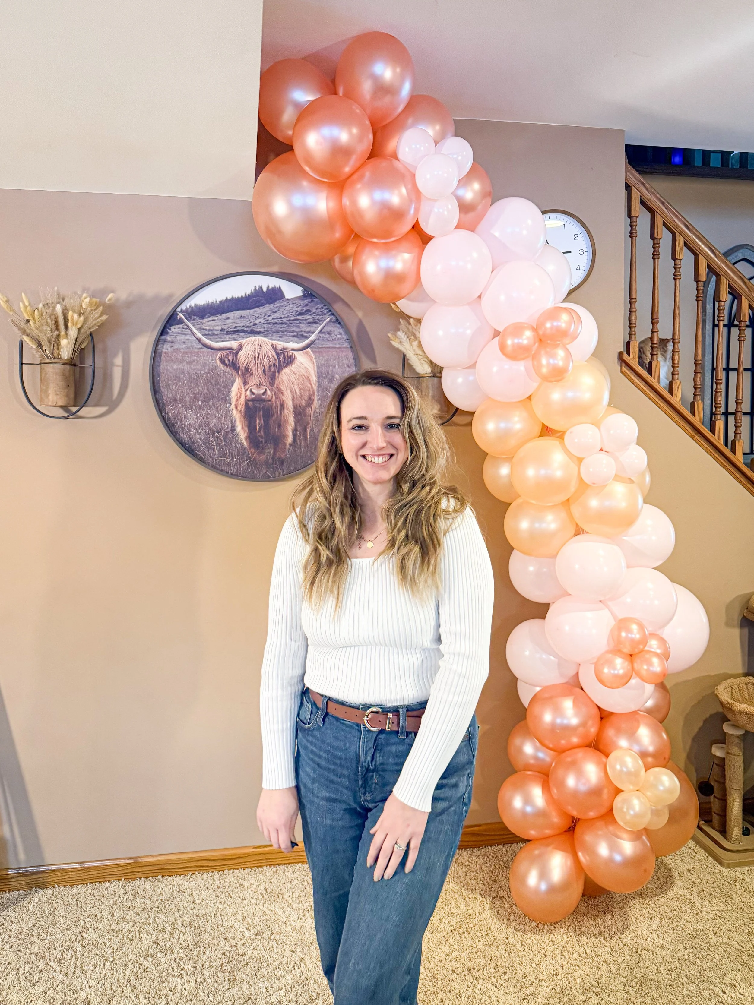 I have no idea how to make a balloon garland, please help me