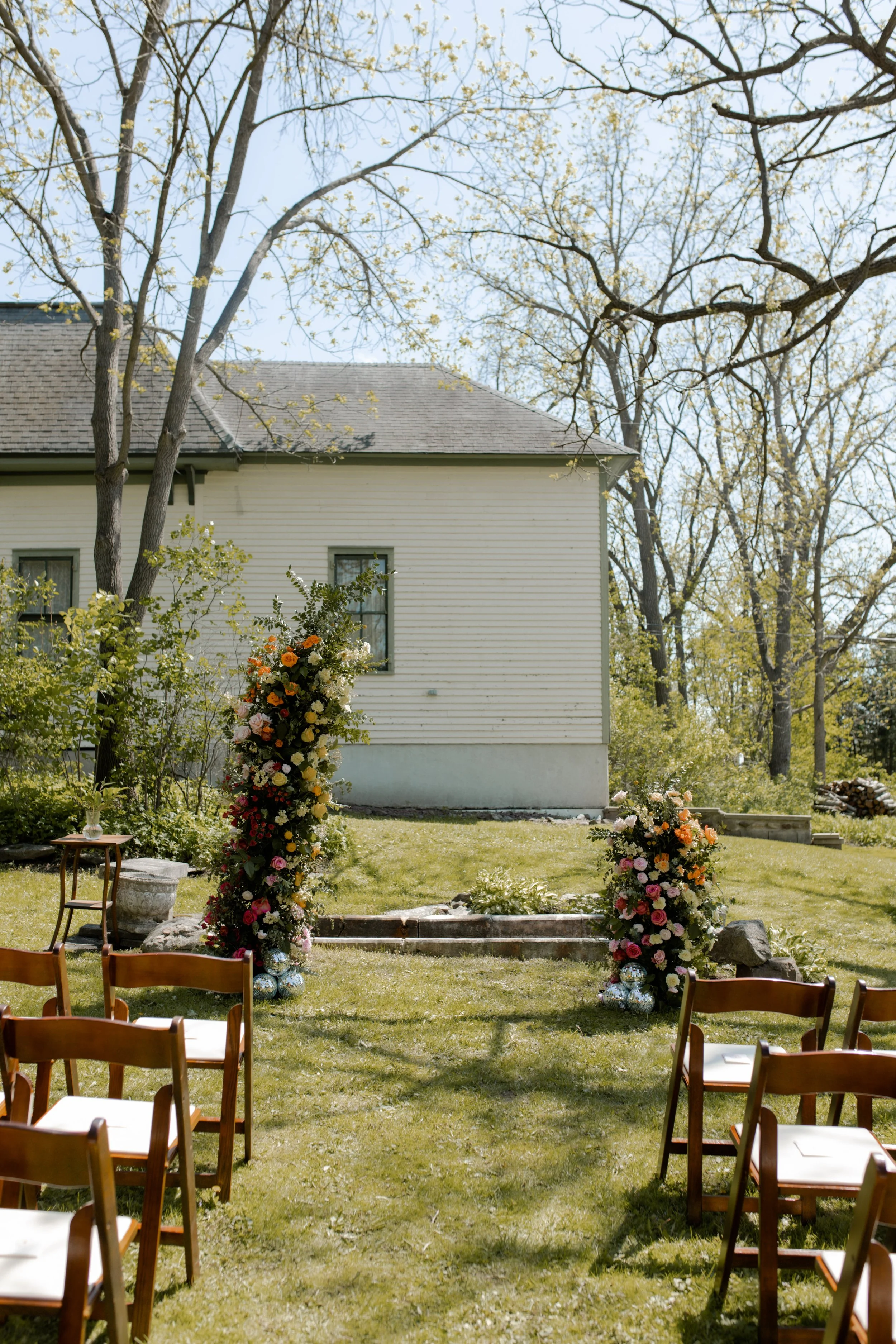 Floral Designs by Little Oak Marketplace.jpg