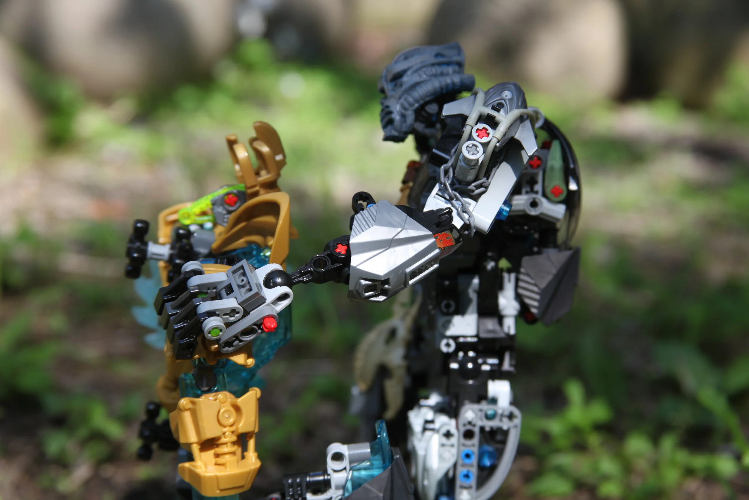 Sylus:”Look, c’mon now we can talk about this later this is no time to be throwing a tantr-” 