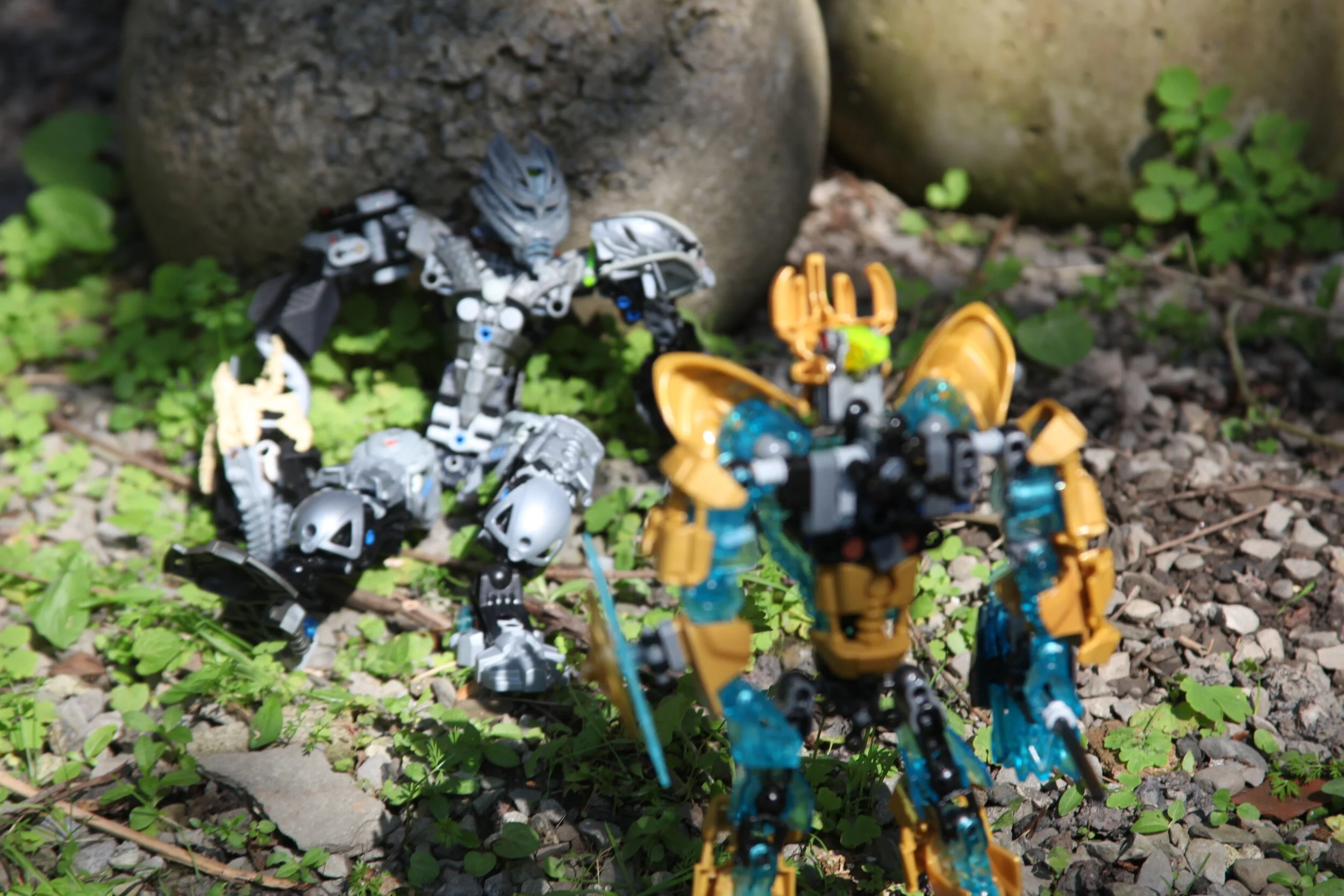  Ekimu:”I trusted you and you betrayed me, no all of us!”  Sylus:” What the fresh hell are you talking about? this isn’t like you.” 