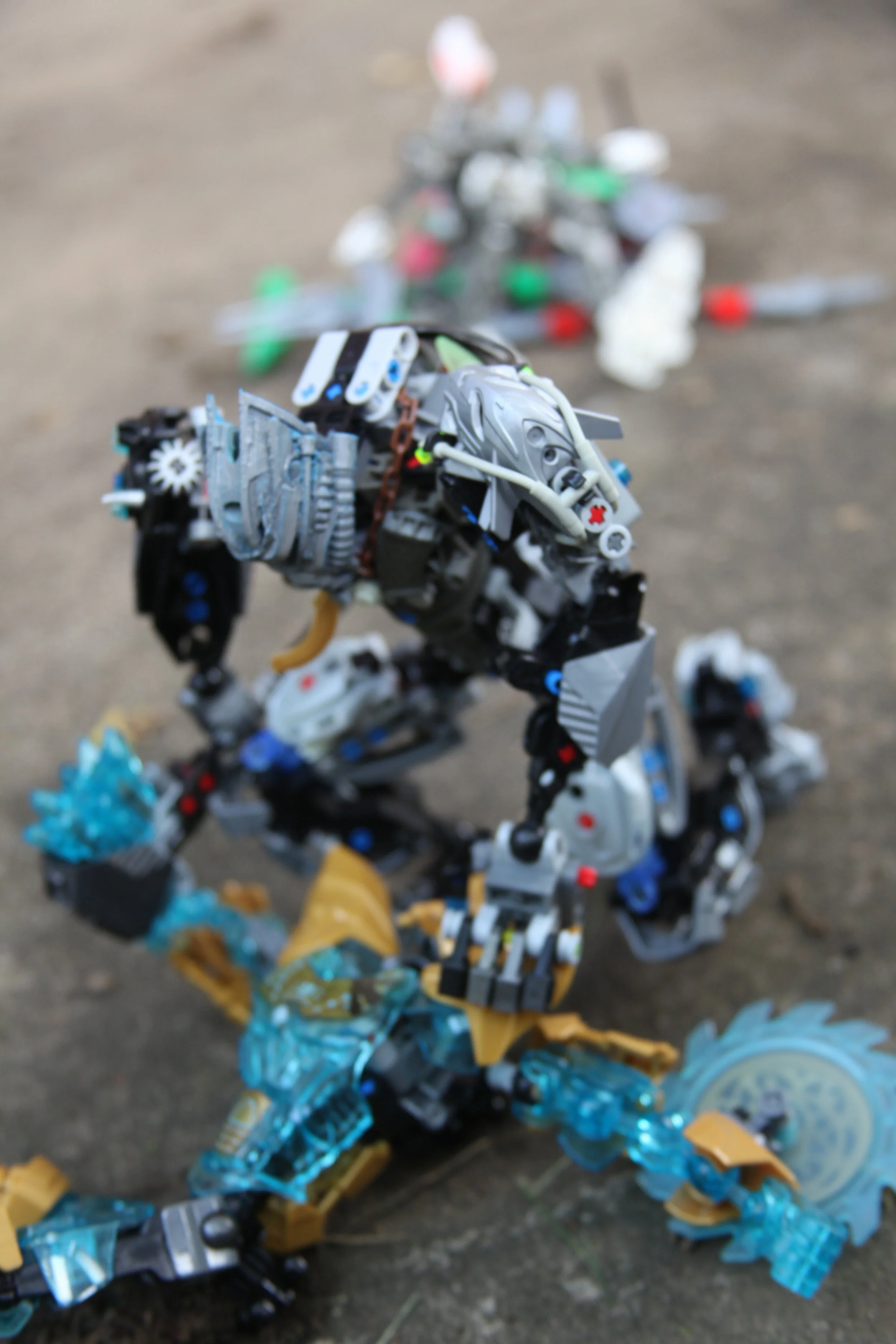  Sylus:”Ekimu, hey Ekimu wake up you missed a great fight back there.” 