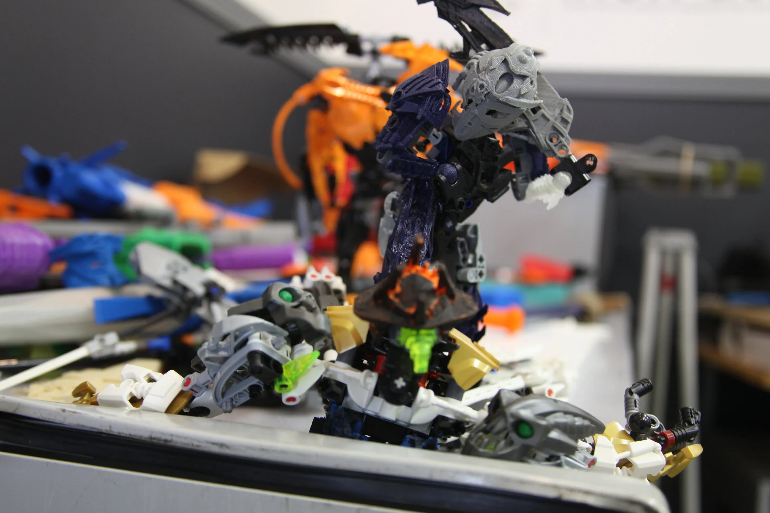  Tuyet:”Hmmm, no…I don’t think I have, but your right, i’m getting off point, where’s Sylus?”  Artakha:”Him? why would you want him? I thought you would want me- Takanuva and the Mask of Creation.” 