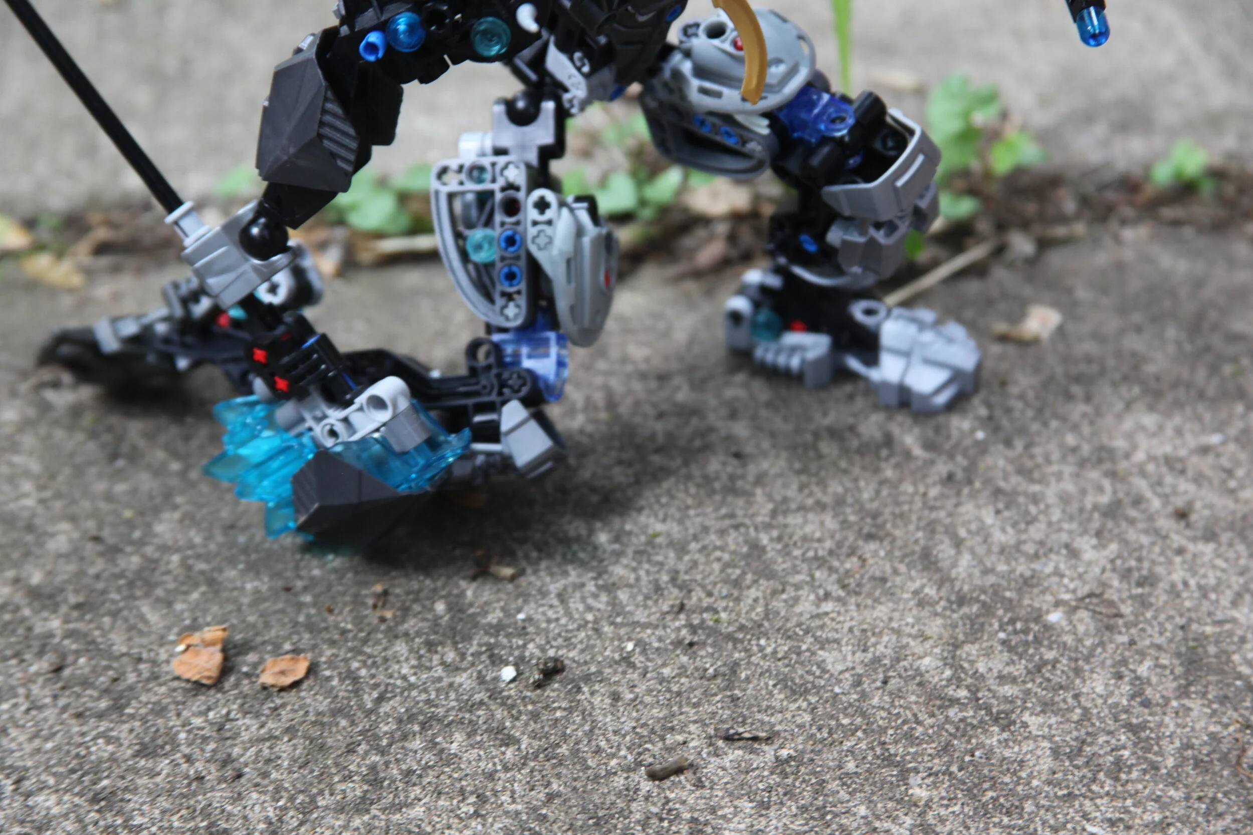  Sylus:”can’t…stand…up” 
