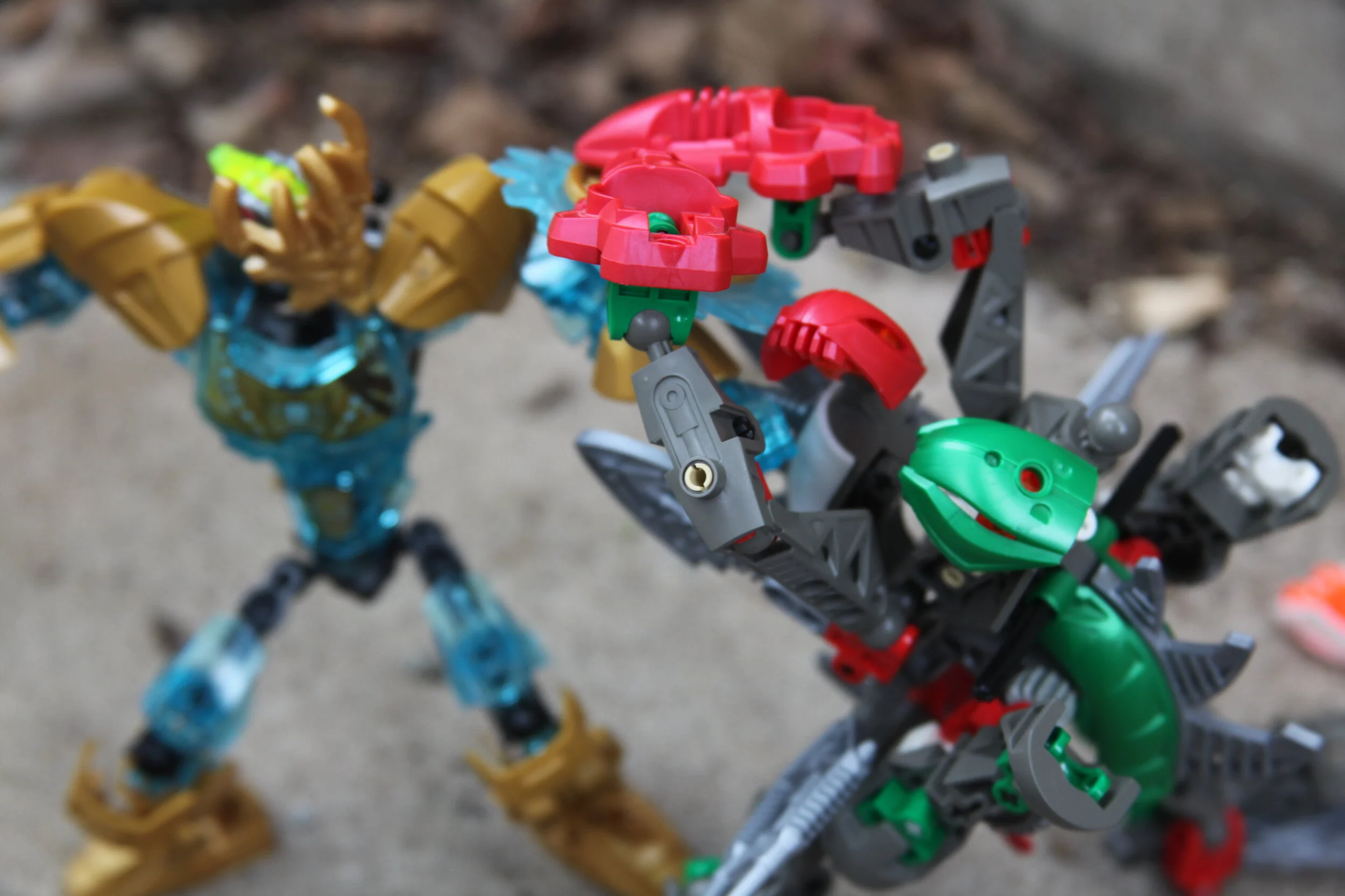  (Ekimu grabs hold of the spine where the Kraata controling the thing is held and pulls)  Ekimu:”Come on, almost-”  (The kaita wraps its hands around Ekimu’s hand slowly prying his hand off of it)  Ekimu;”No! Sylus, need some help here!” 