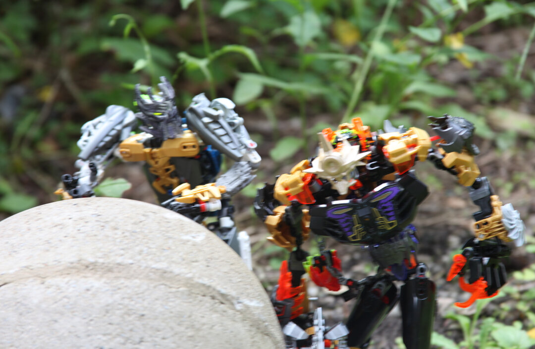 Makuta 2 “No, I know that Karzahni pulled Me, Umarak, the orange buffoon, Tuyet and that ‘hero’ with the charred helmet.”