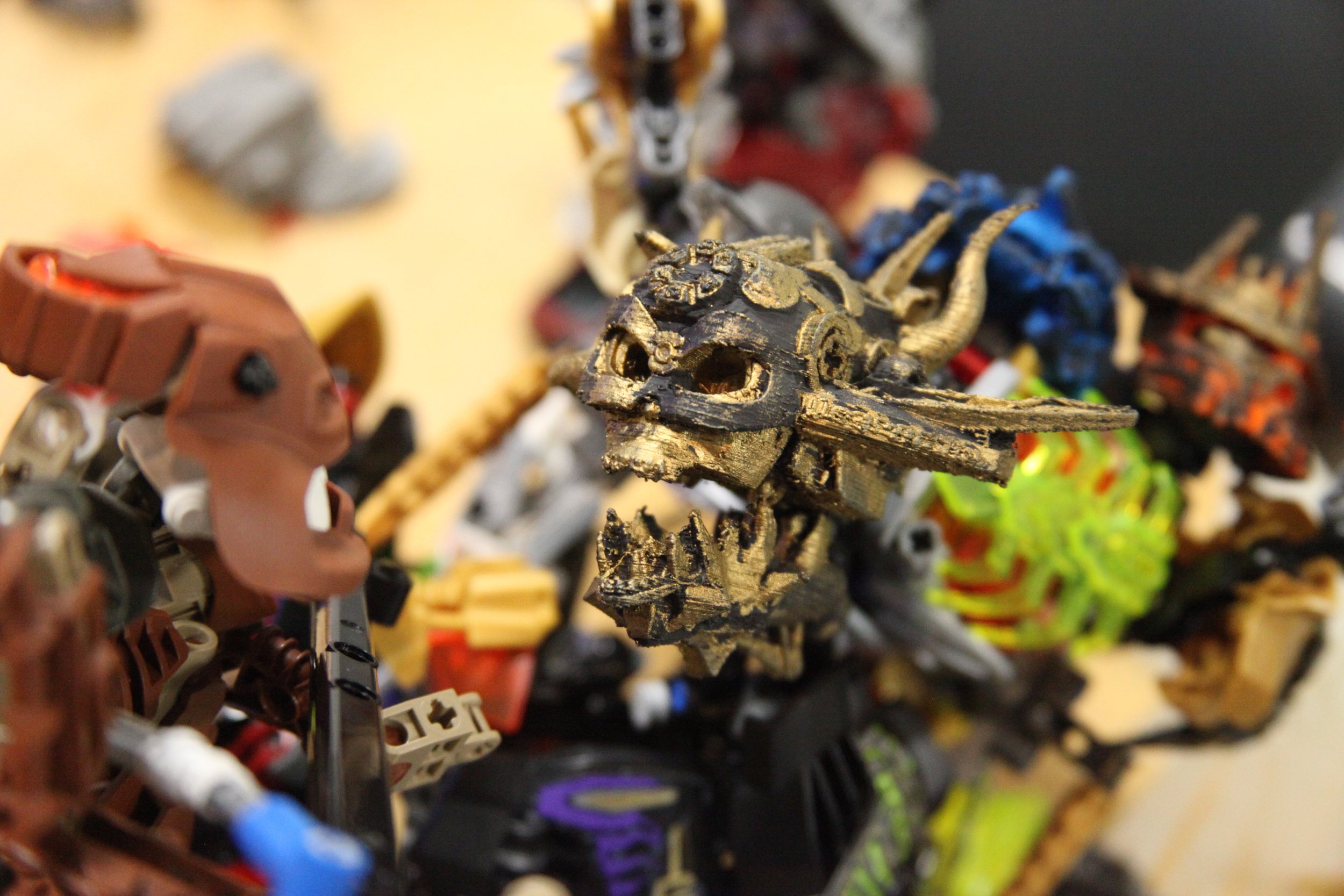  KARZAHNI:”ŃØ…WHØ ĀRĖ ŸÖŪ ÀGÅĮŃ?” 