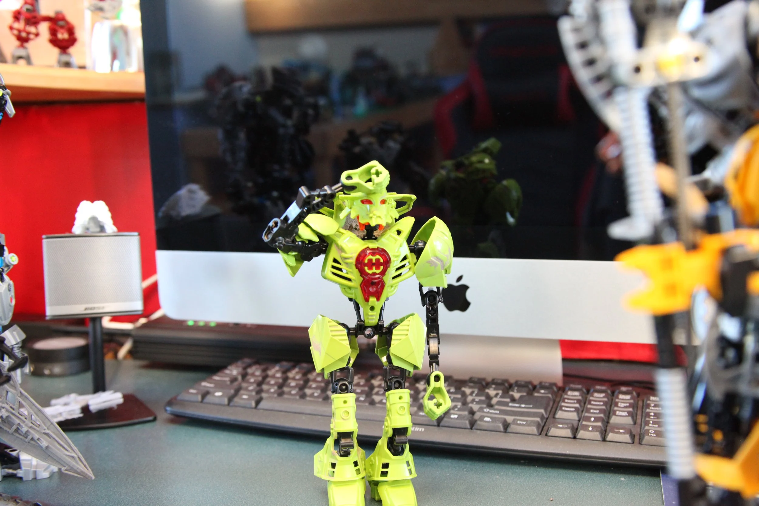  Breez:”Affirmed and noted sir! I won’t let you down!”  The Shadowed One:”(to himself)(Gadget…I thought I told you to change the personality settings dammit!)” 