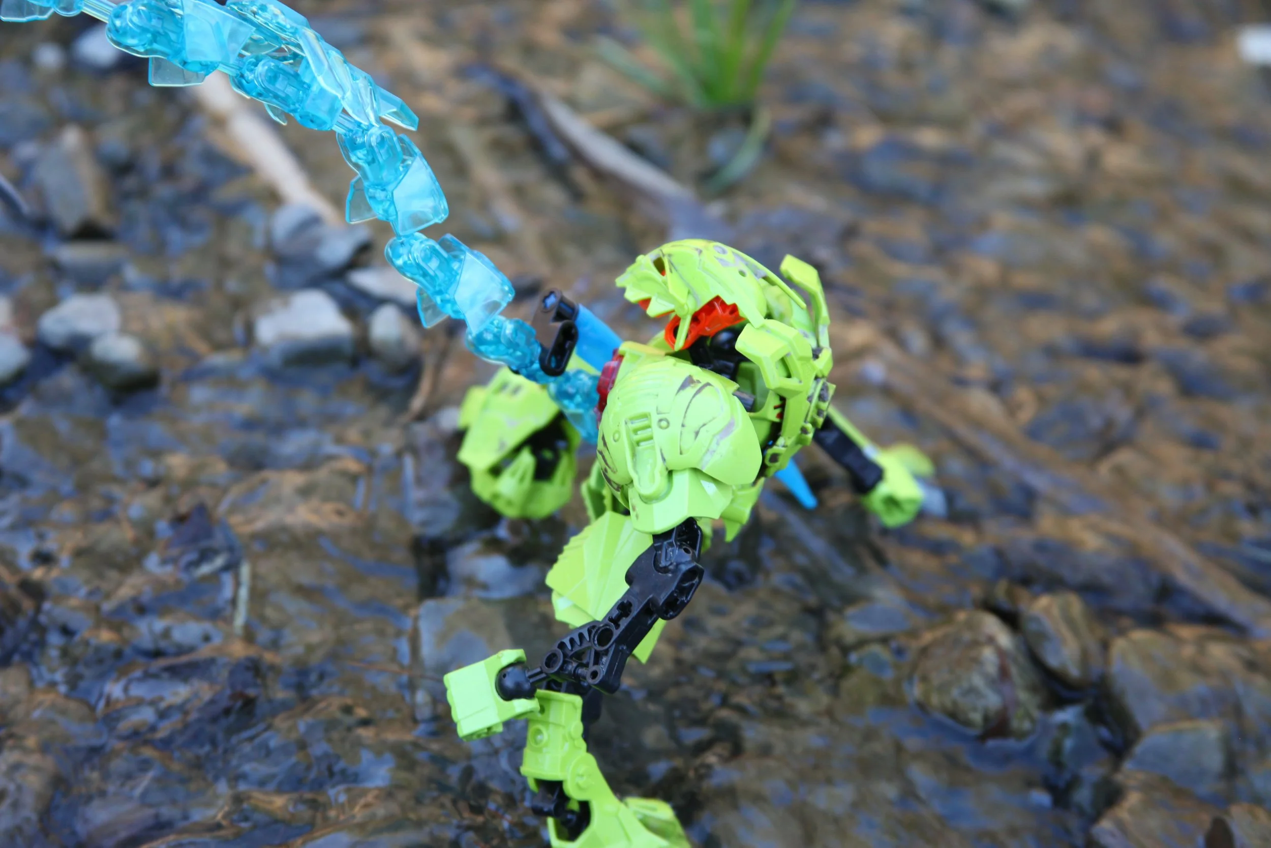  (A neon blue tendril made of pure energy suddenly finds itself in the hero’s chest cavity before violently ripping itself out of the bot’s body) 