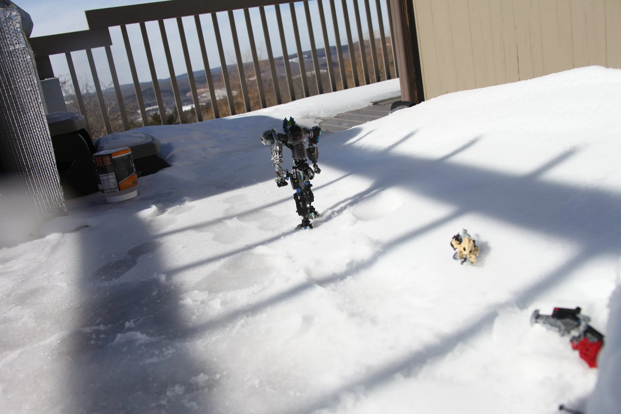  Sylus:”Guess he chould have just ‘chilled’ out oh my god these are horrible! hahah!” 