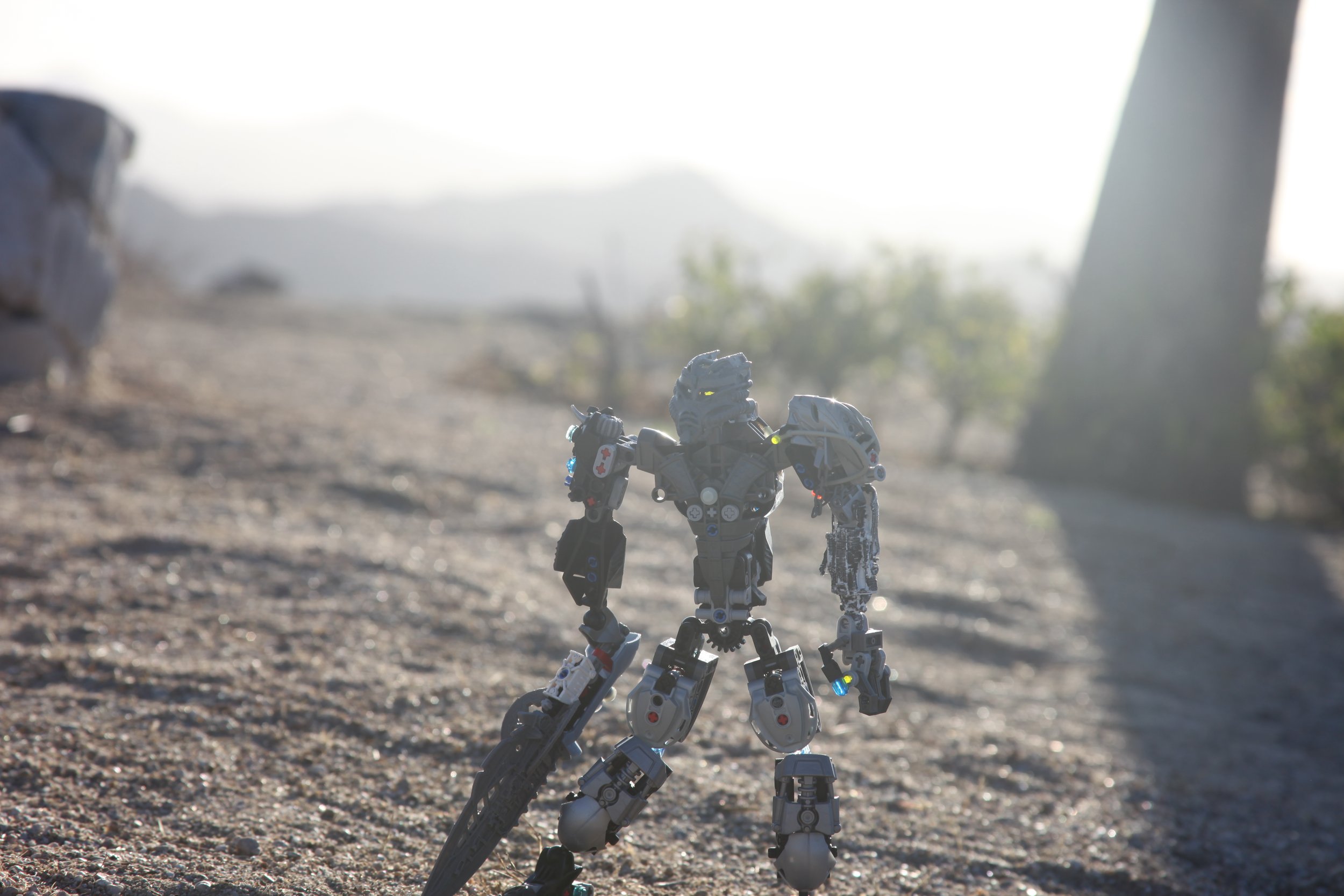  Sylus:”I was told that we would be fighting today so you want to do this the old fashioned way? or you want to establish some ground rul-” 