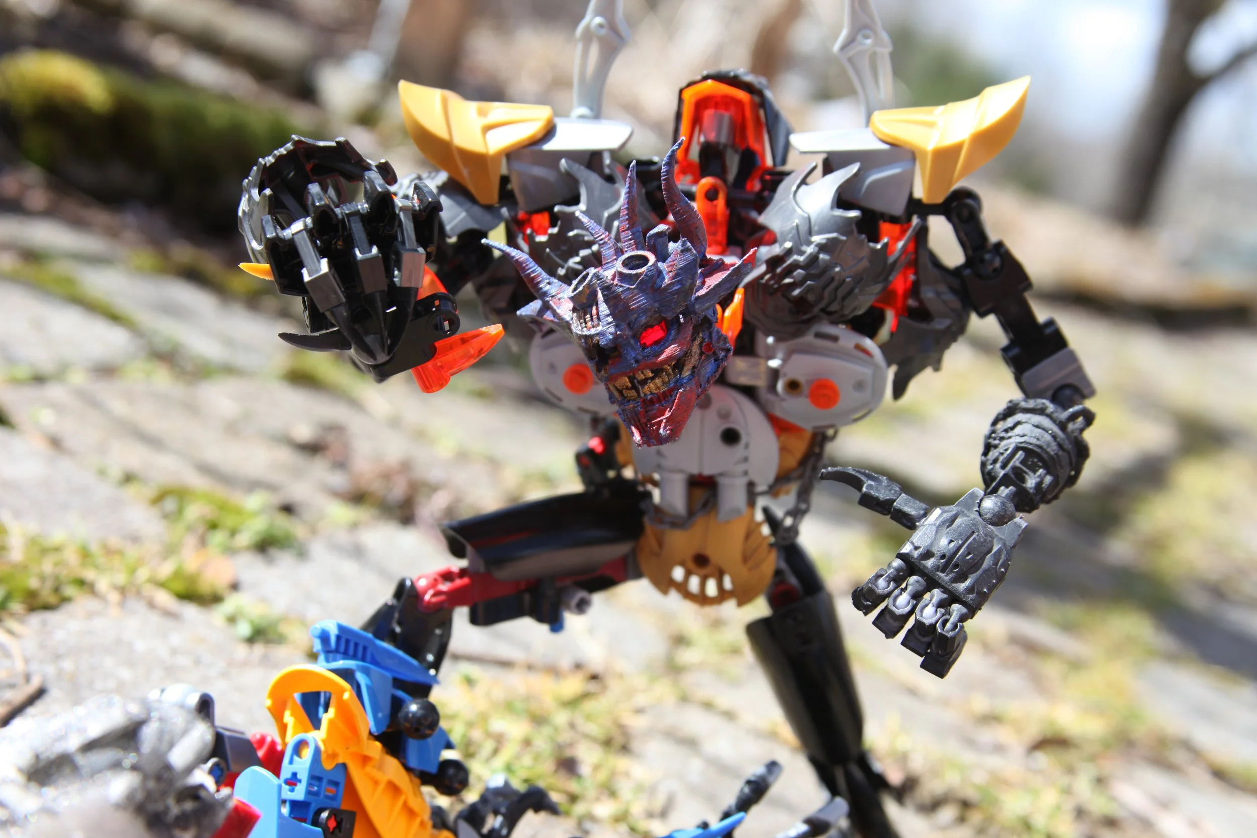  Karzahni:”I’ve given myself a little…glowup… landing face first on a rock will do that to you, as for you, you look as terrible as I did.” 