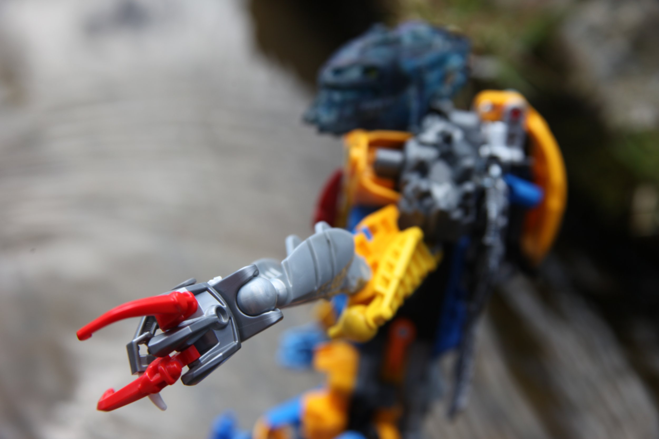  Nepharus:”You don’t scare me anymore, lets finish this!” 