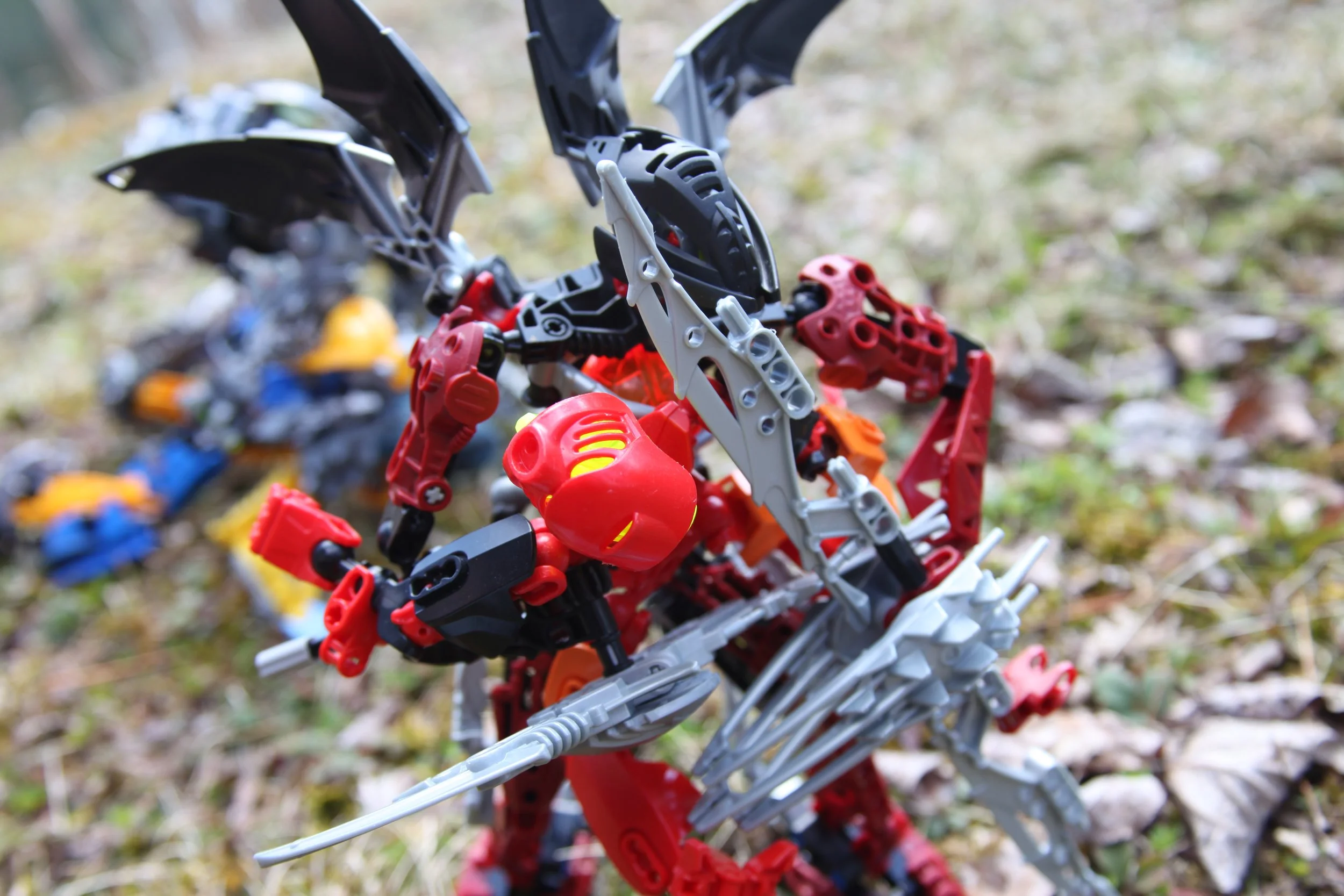  (Icarax delivers a shock to Tahu rendering him unconcious)  Tahu:”Uuuunnnnnnggh!” 