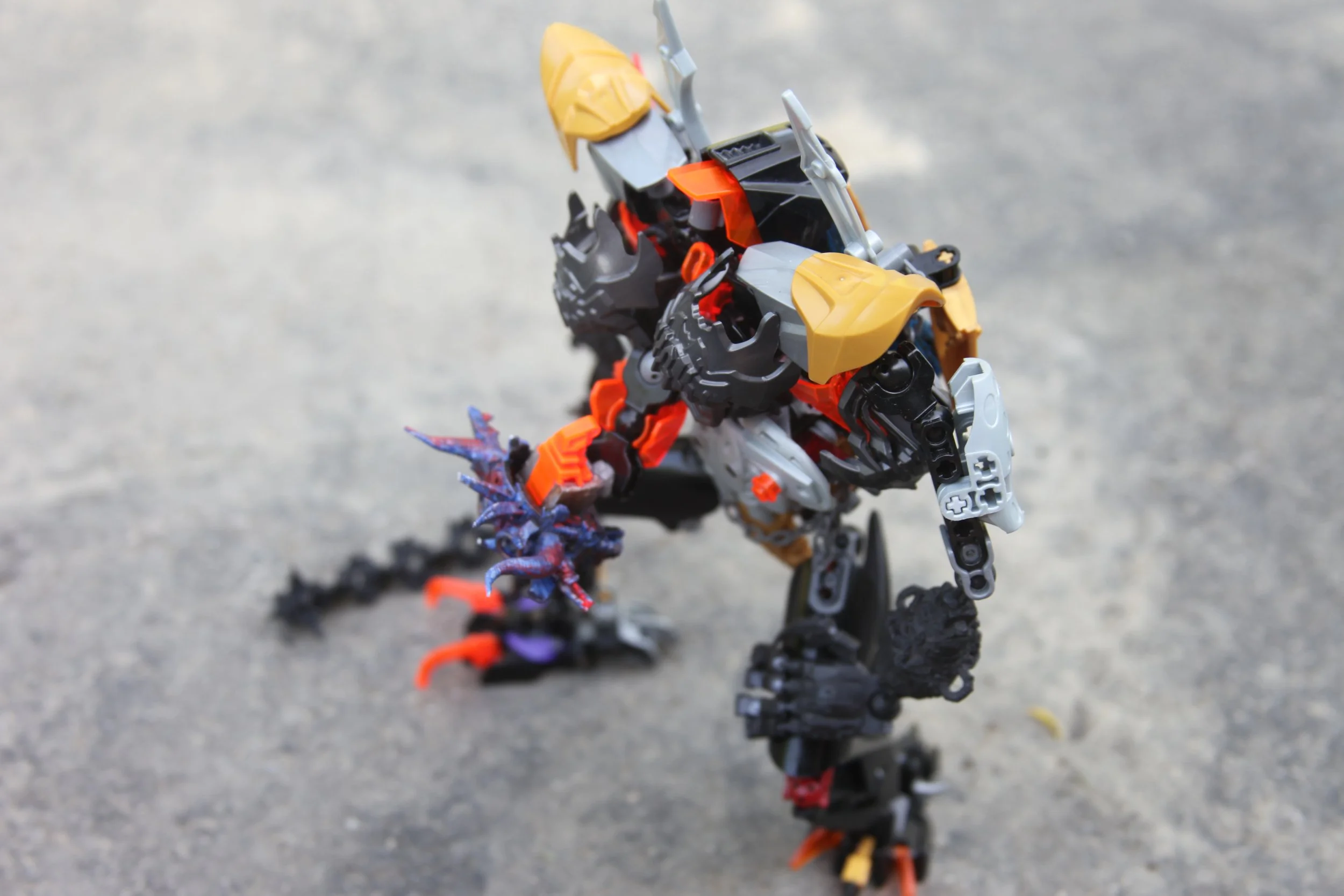  Karzahni:”Oh now that is funny, and ironic!” 